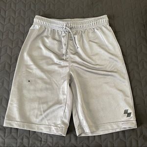 Boys Active Shorts Large (10/12)